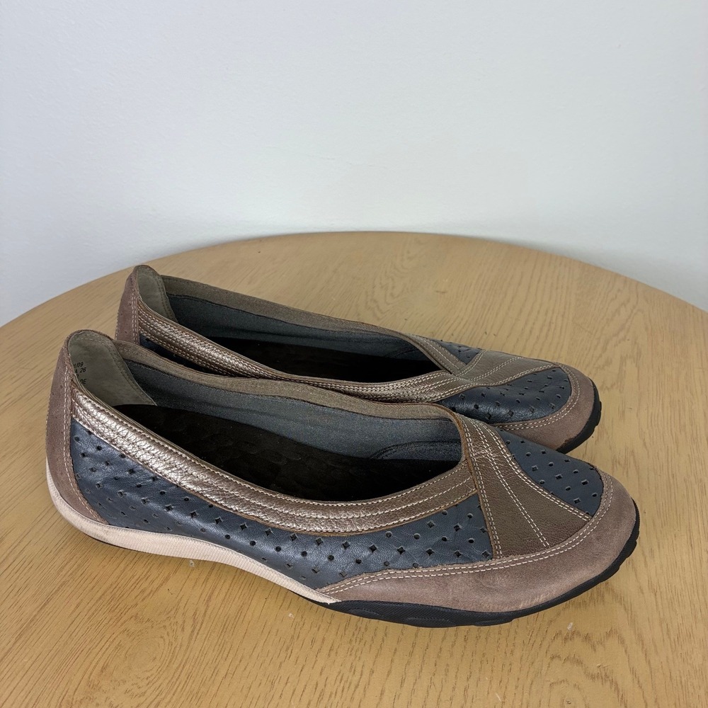 Privo by Clarks Leather Perforated Slip On Comfort Flats Women's 10 Walking